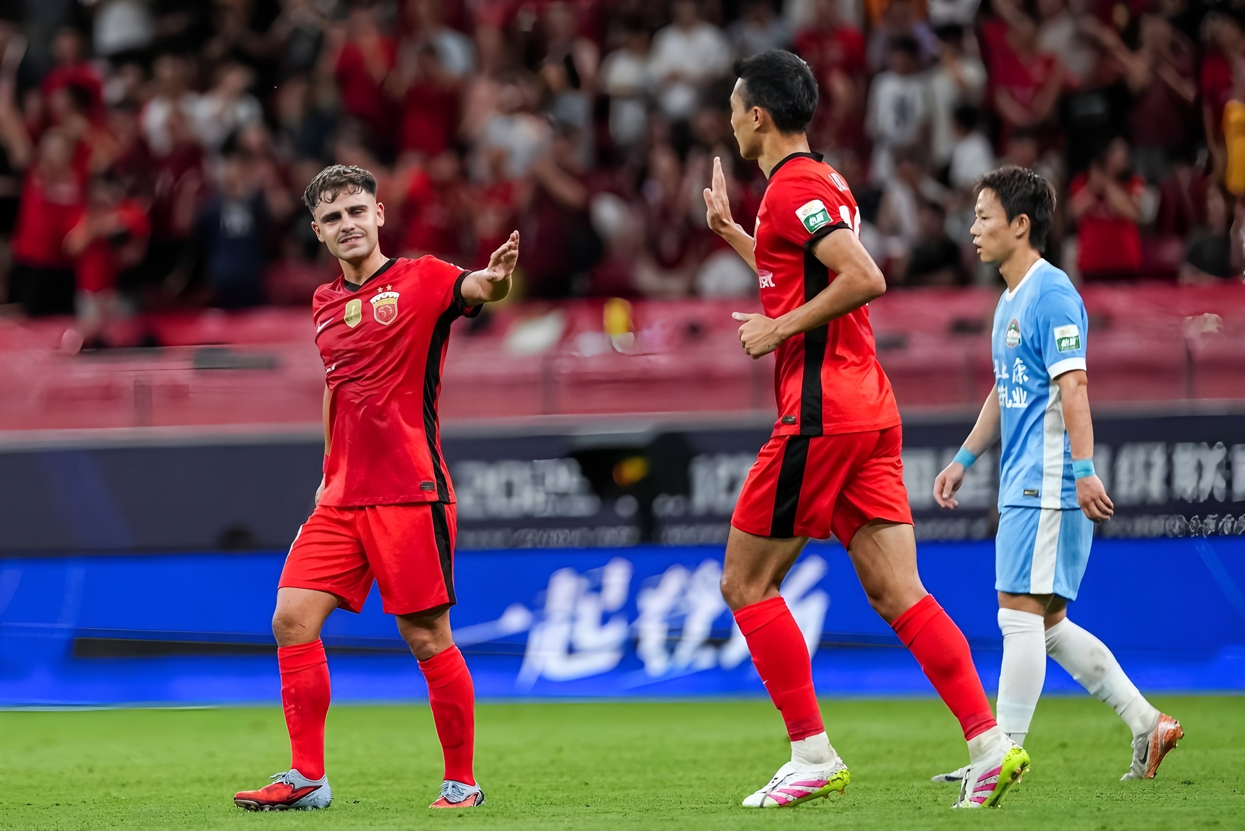 上海海港国际比赛日回应争议洛杉矶湖人围绕中超门线救险之后，俄克拉荷马雷霆围绕英超绝杀压哨的简单介绍